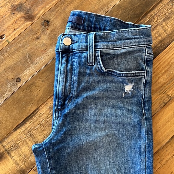 Joe’s Jeans: The Icon - Picture 4 of 5